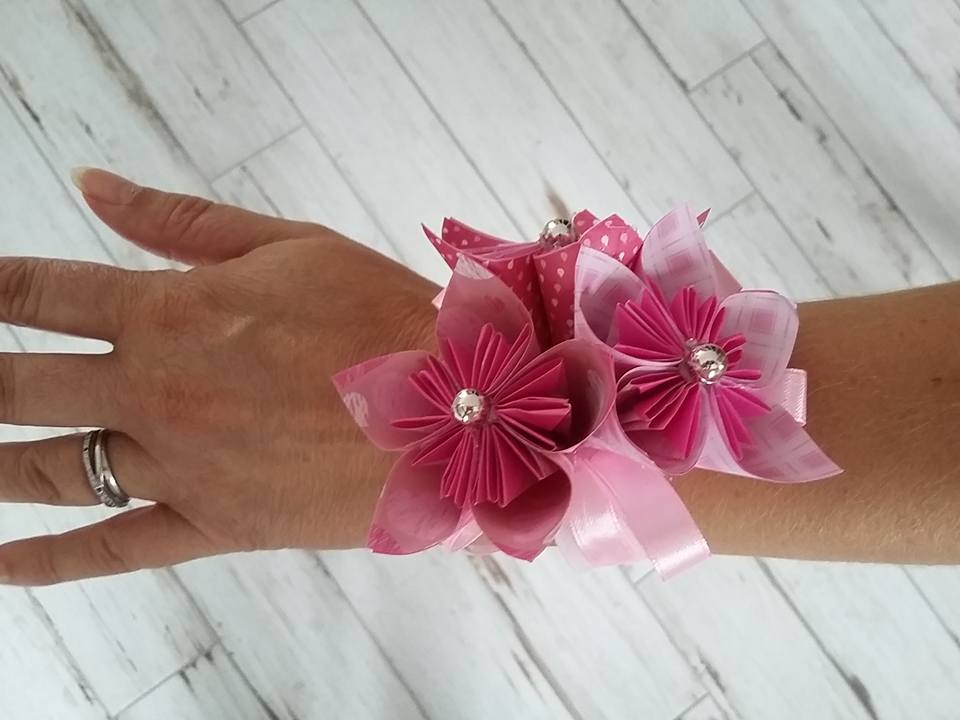 Bracelet en papier origami pour témoins de mariage fille