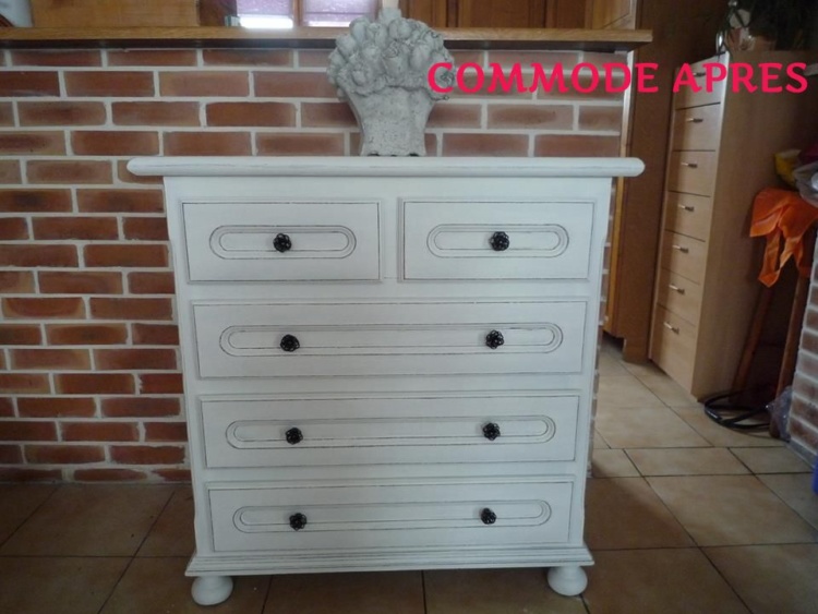 Commode de chambre patine chaulée blanche