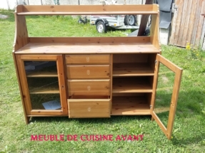 meuble de cuisine en bois brut