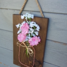 pot de fleurs string art sur cadre en bois