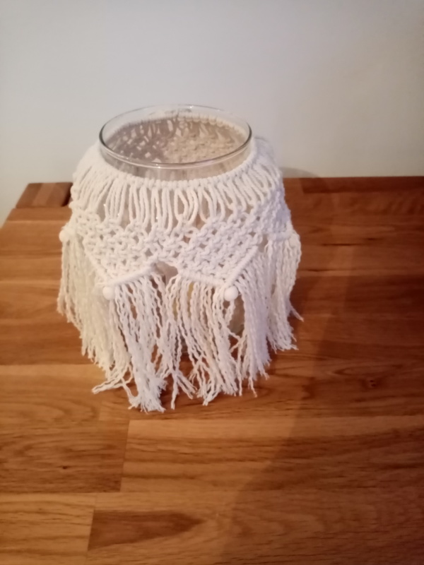 Pot en macramé 100% coton.