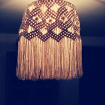 Luminaire en macramé 100% coton.