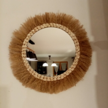 Miroir bohème bali fabriqué avec de la corde de jute et coquillage