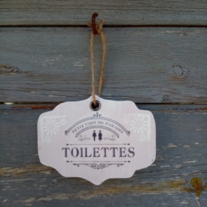 Petite plaque de porte en bois