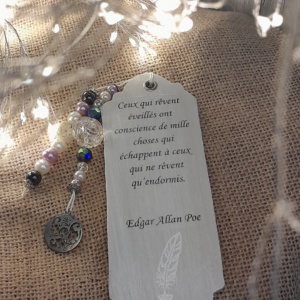 marque page en bois citation Edgar Allan Poe ceux qui revent éveillés