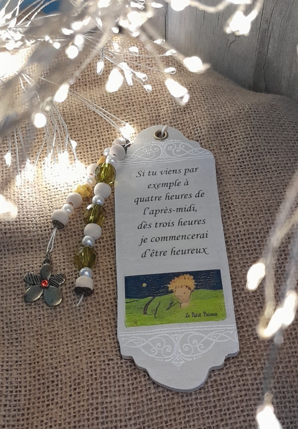 marque page en bois le petit Prince